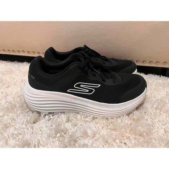 Skechers Max Cushion Black Extra Wide Endeavor Air Natural Rocker 220613 Sz 12